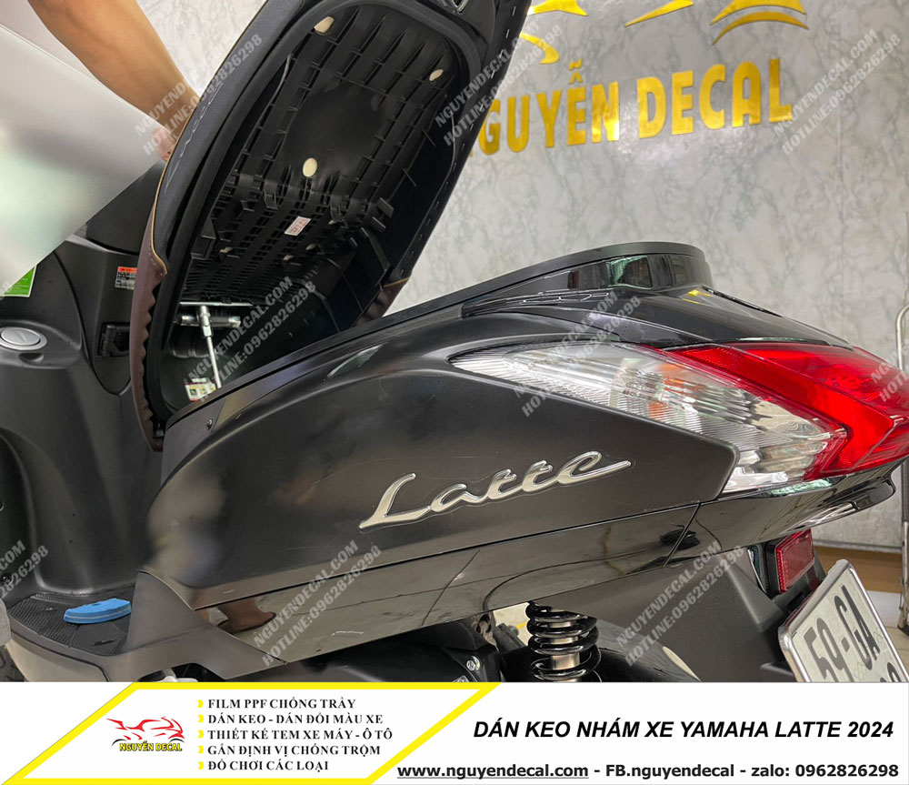 Dán keo nhám xe Yamaha Latte 2024