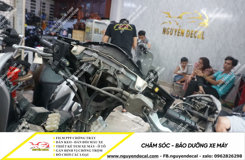 Bảo dưỡng xe máy tại Nguyễn Decal