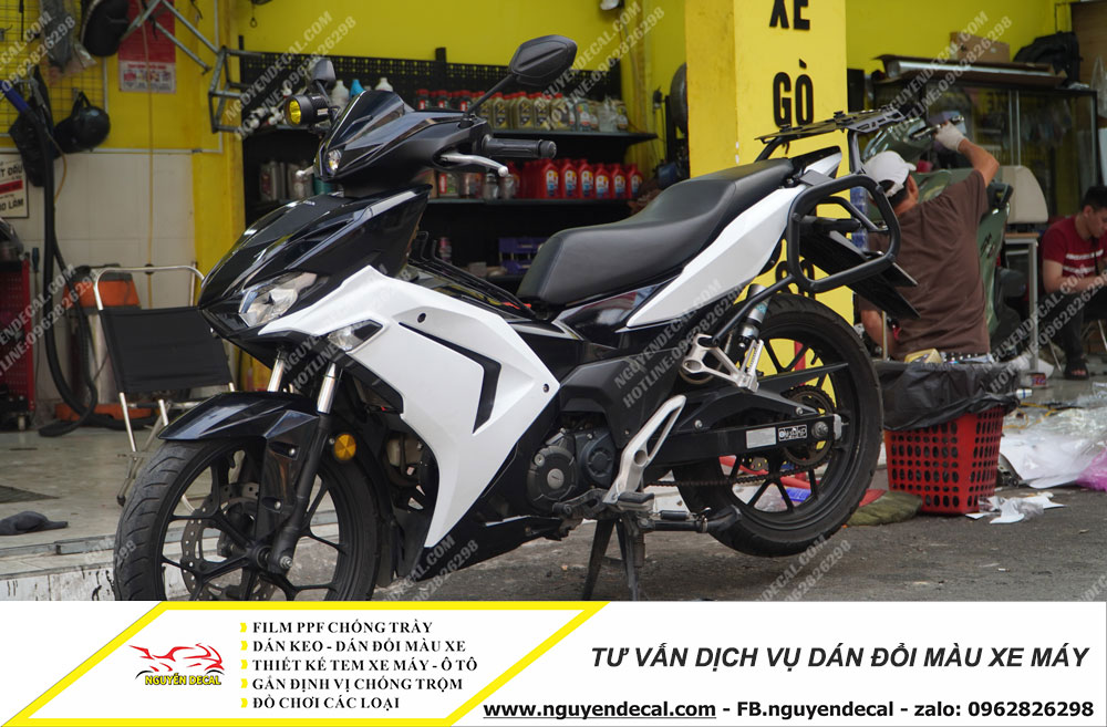 Tư vấn dán đổi màu xe máy Tư vấn dán đổi màu xe máy