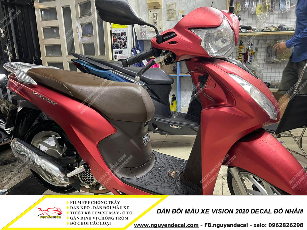 Dán đổi màu xe Vision 2020 decal đỏ nhám