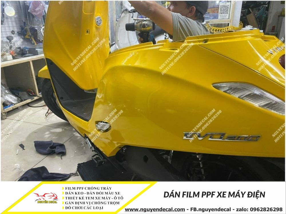 Dán film ppf xe máy điện Dán film ppf xe máy điện