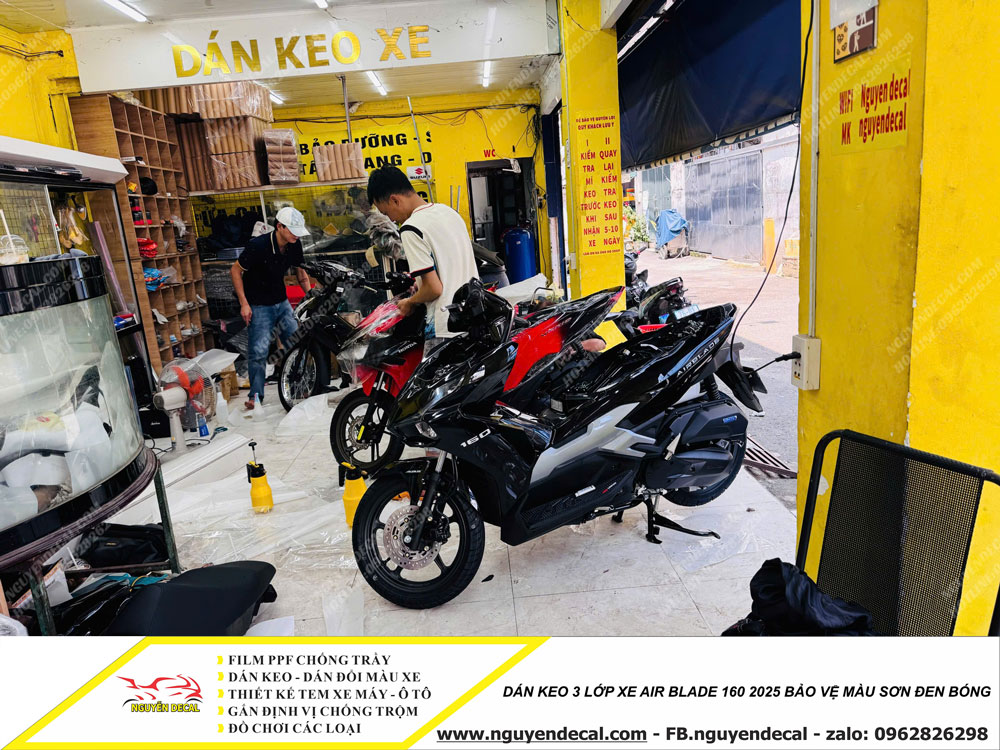Dán keo 3 lớp xe Air Blade 160 2025 Dán keo 3 lớp xe Air Blade 160 2025