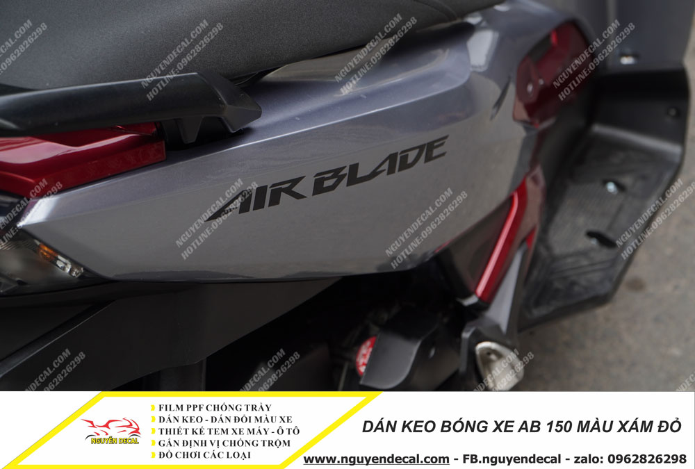 Dán keo bóng xe AB 150 màu xám đỏ