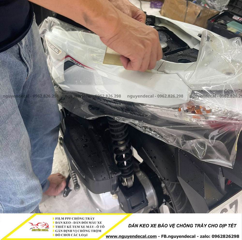 D&aacute;n keo xe bảo vệ chống trầy dịp tết