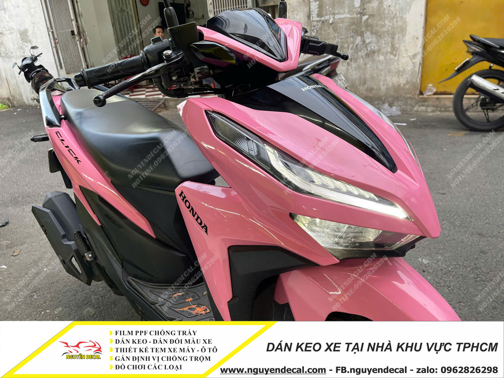 Dán keo xe tại nhà khu vực TpHCM Dán keo xe tại nhà khu vực TpHCM