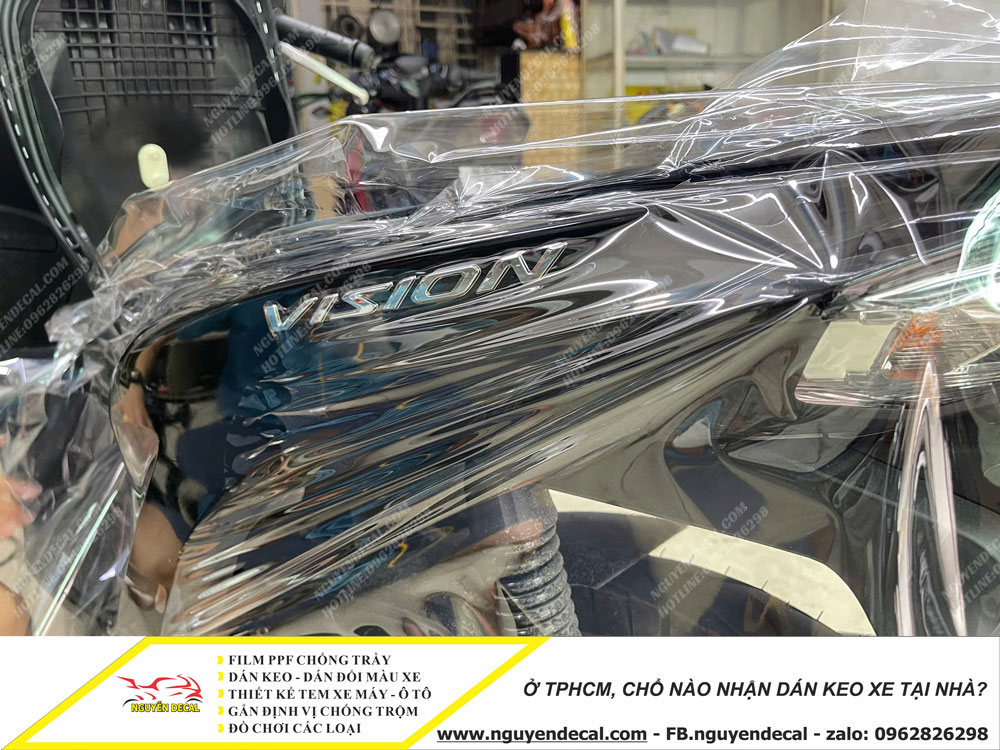 Dán keo xe tại nhà khu vực TPHCM Dán keo xe tại nhà khu vực TPHCM