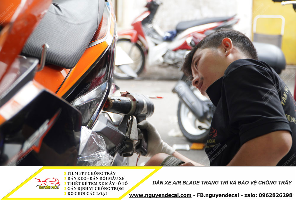 Các kiểu dán xe Air Blade trang trí và bảo vệ