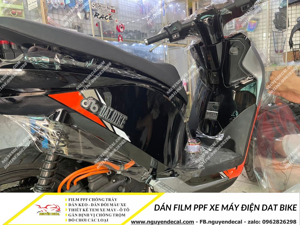 Dán film PPF xe máy điện Dat Bike