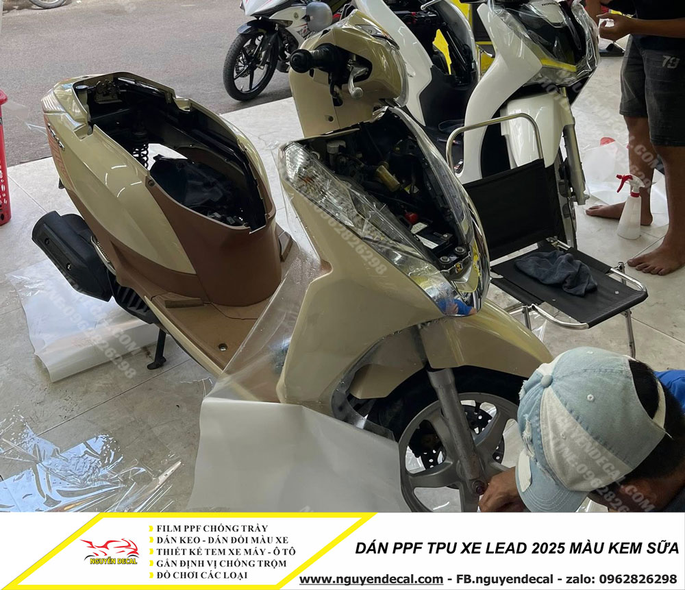 Dán PPF TPU xe Lead 2025 màu kem sữa Dán PPF TPU xe Lead 2025 màu kem sữa