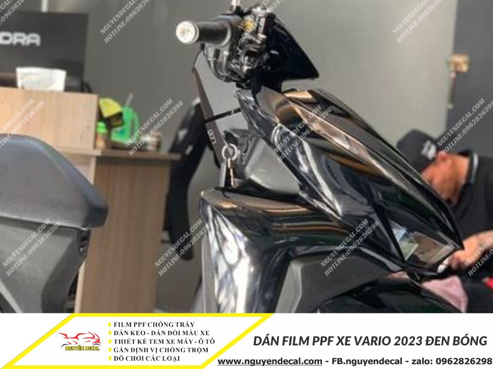 Dán Film PPF Xe Vario 2023 Đen Bóng - Sự Bảo Vệ Hoàn Hảo cho Xe Máy Dan-film-ppf-xe-vario-2023-den-bong-1