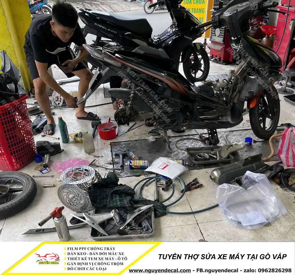 Tuyển thợ sửa xe máy gò vấp Tuyển thợ sửa xe máy gò vấp