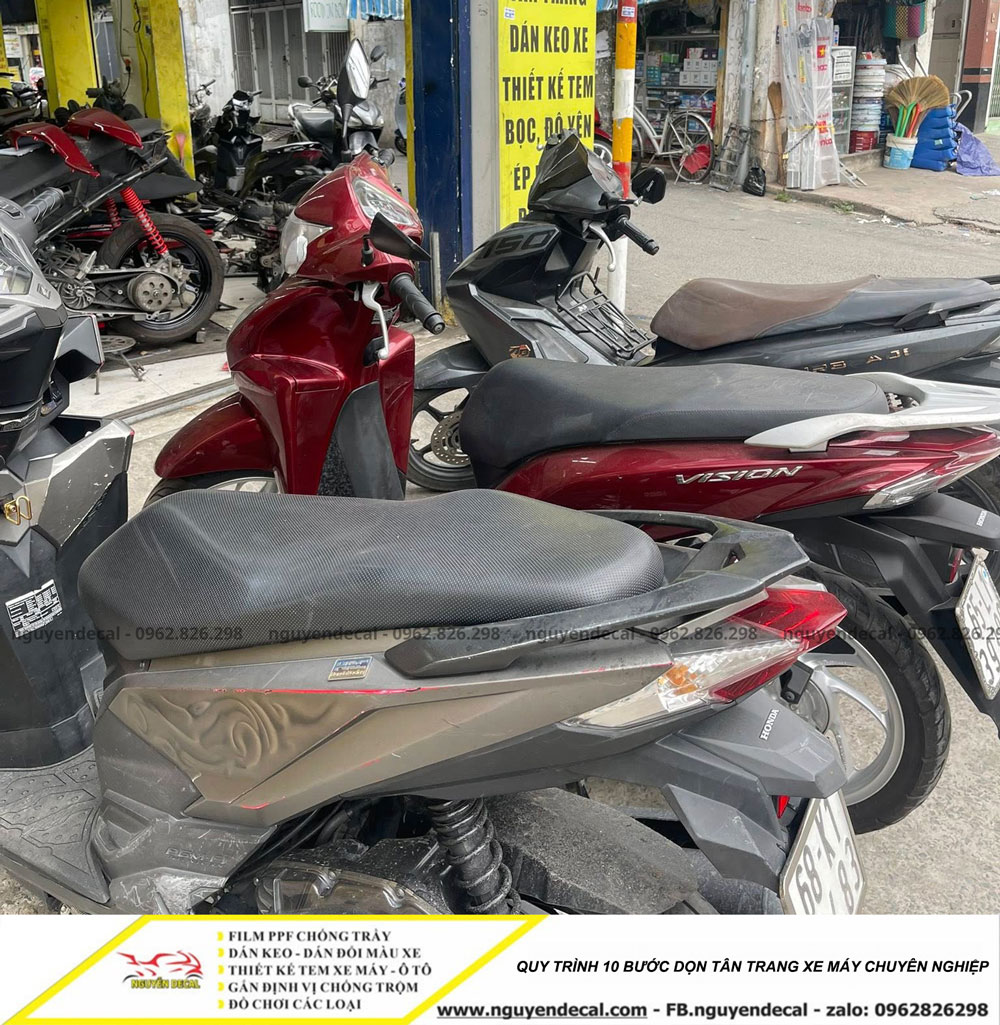 Quy tr&igrave;nh 10 bước dọn t&acirc;n trang xe m&aacute;y