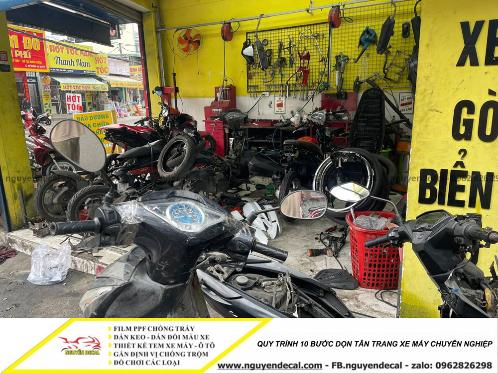 Quy tr&igrave;nh 10 bước dọn t&acirc;n trang xe m&aacute;y