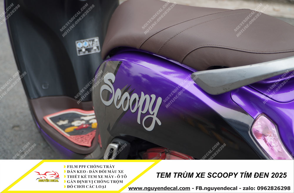 Tem trùm xe Scoopy tím đen 2025