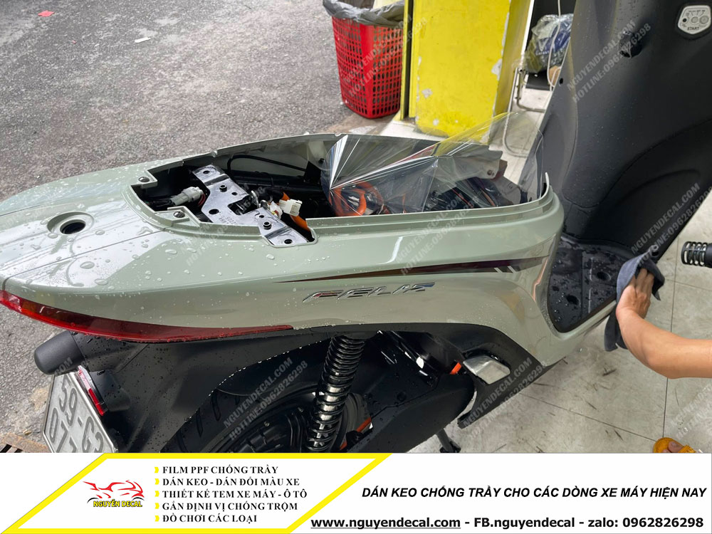 Dán keo chống trầy cho các dòng xe máy hiện nay