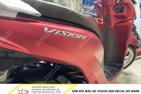 Dán đổi màu xe Vision 2020 decal đỏ nhám