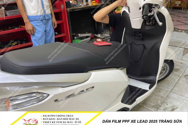 Dán Film PPF xe Lead 2025 trắng sữa