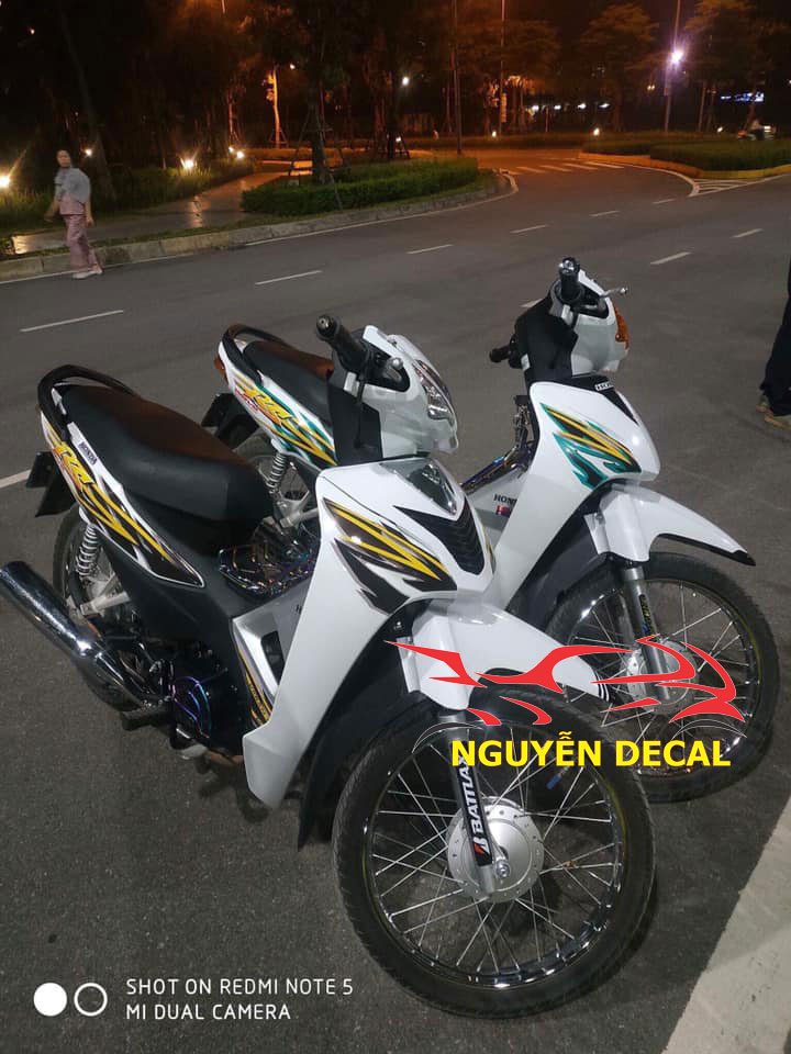 Tem Xe Wave 110 Rs Trắng Đen - Nguyễn Decal - Chuyên Dán Keo Xe Design Tem  Xe Decal Tem Xe Nguyễn Decal